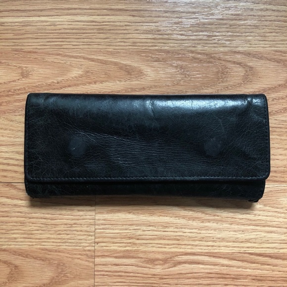 HOBO Handbags - Hobo genuine black Leather trifold Wallet